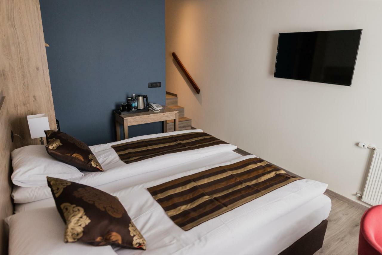 Hotel Duus By Keflavik Airport Екстериор снимка