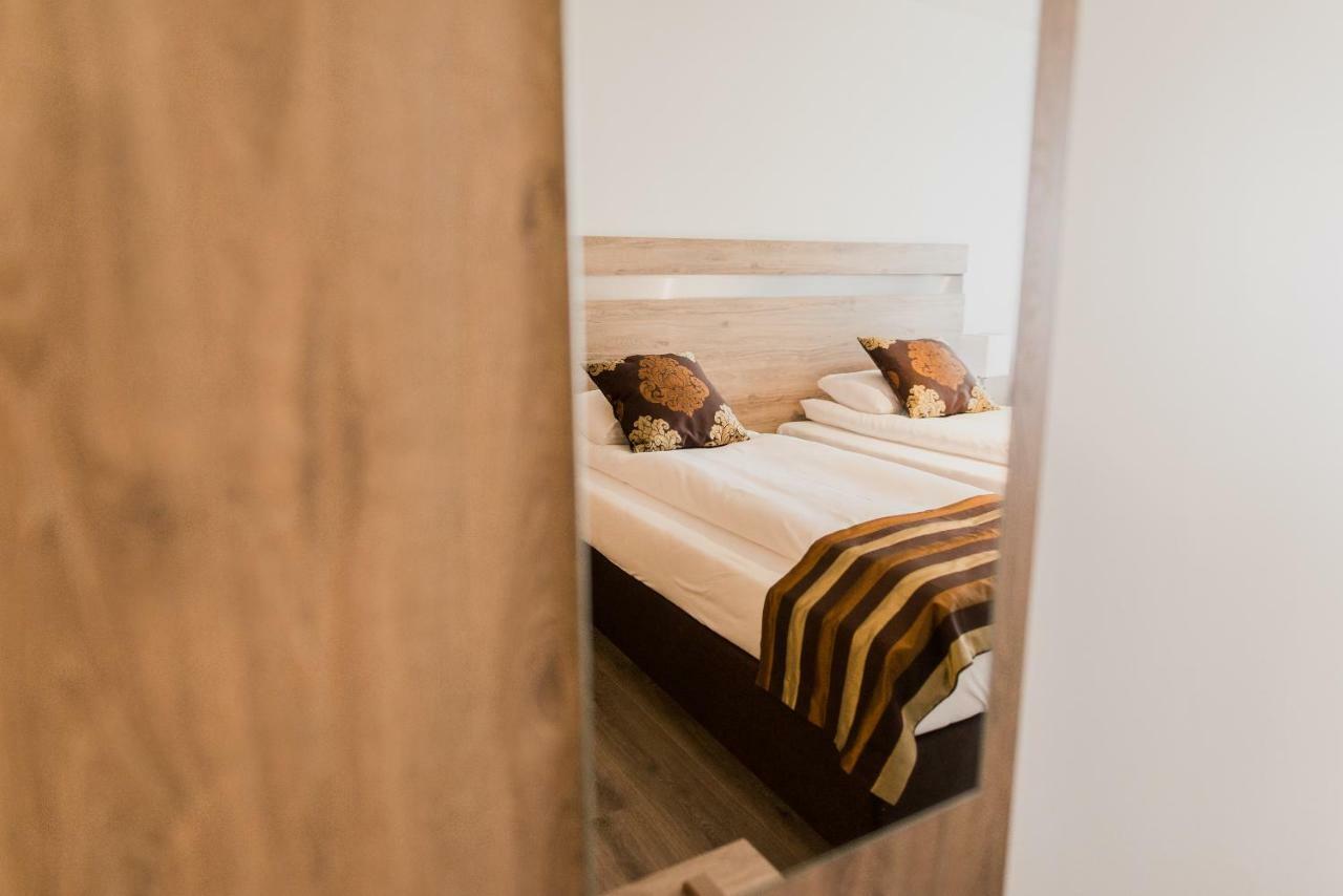 Hotel Duus By Keflavik Airport Екстериор снимка