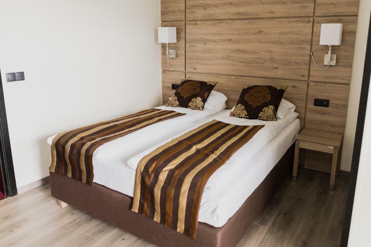 Hotel Duus By Keflavik Airport Екстериор снимка
