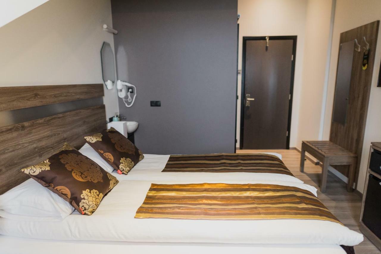 Hotel Duus By Keflavik Airport Екстериор снимка