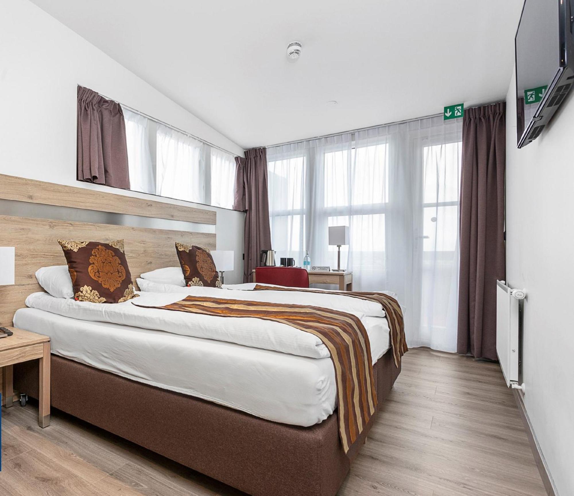 Hotel Duus By Keflavik Airport Екстериор снимка